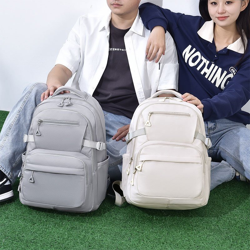 15-inch-Laptop-Backpack-Display-Image6
