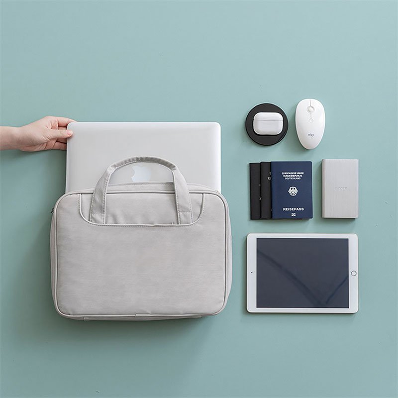 17-inch-laptop-bag-7