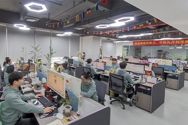 367-Bags,-Ministry-of-Commerce