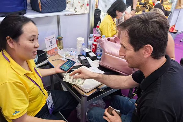 367-bags-for-Canton-Fair-2025-clients