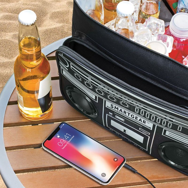 cooler-bag-with-built-in-speakers