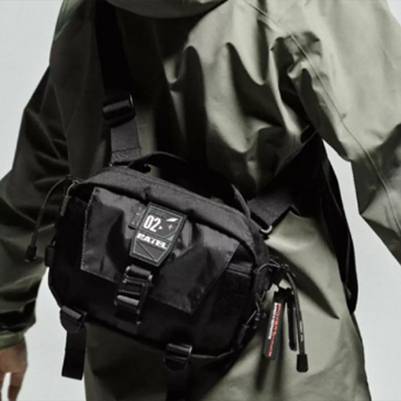 tactical-edc-sling-bag-(2)