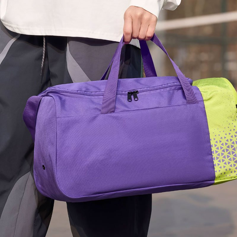Large-capacity-soccer-cleat-bag-(2)