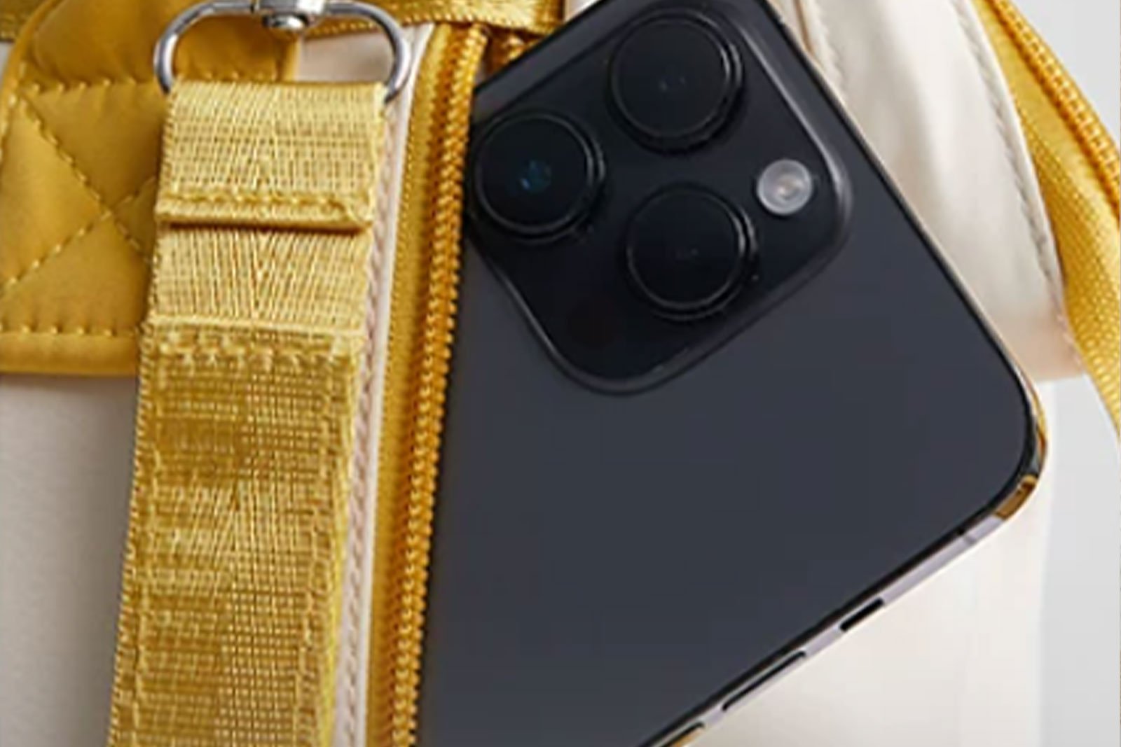 Privacy-Pocket