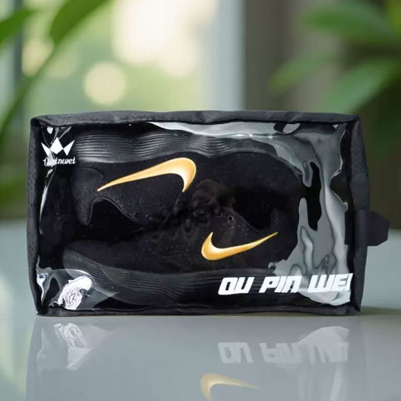 Transparent-soccer-cleat-bag