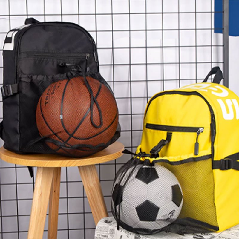 kids-soccer-bags-with-ball-holder