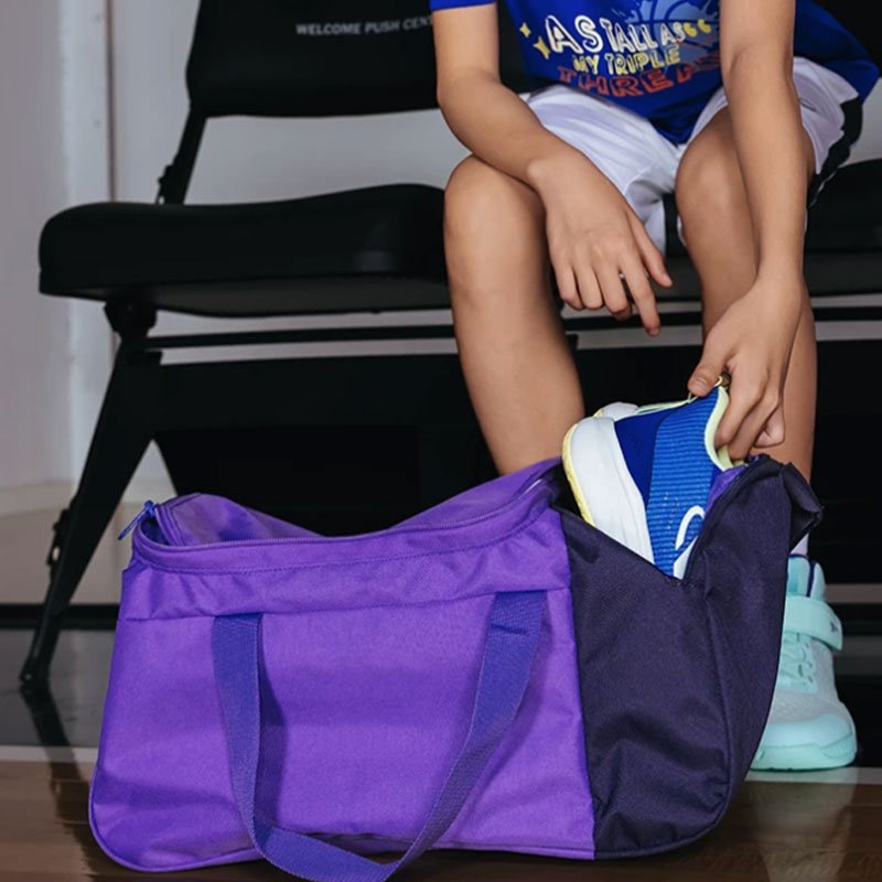 kids-soccer-duffel-bag