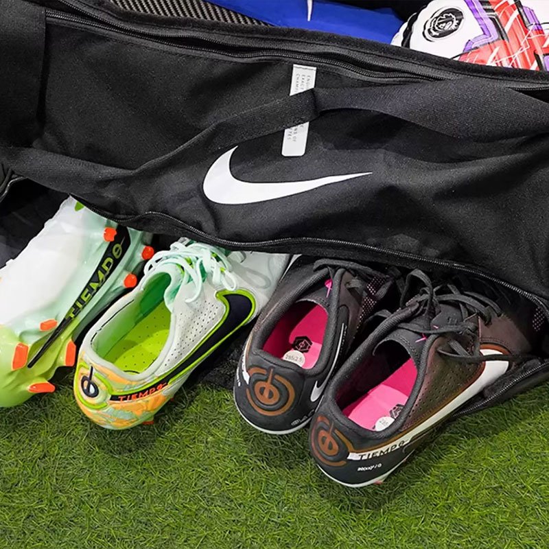 soccer-equipment-bags-2