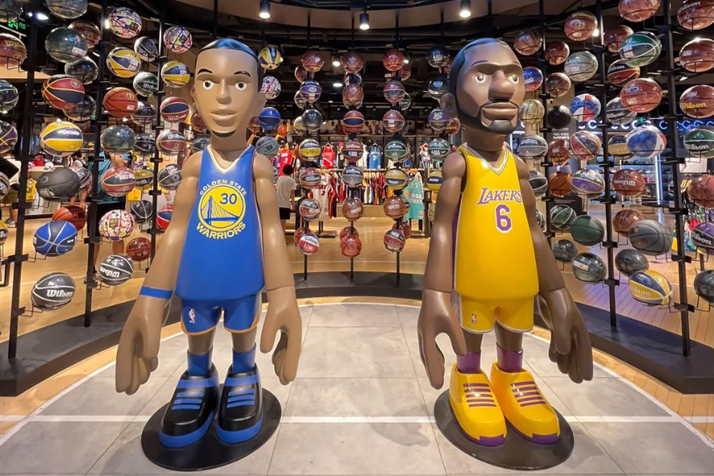 Retail-basketball-bags