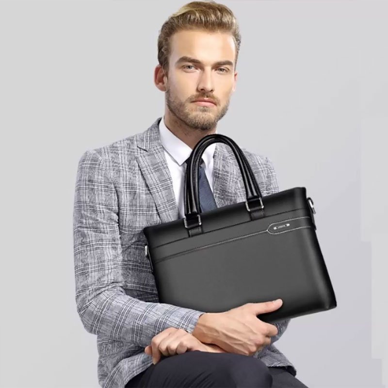 custom-leather-handbags
