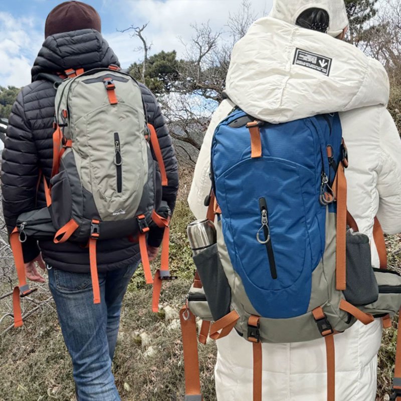mens-outdoor-backpacks-(2)