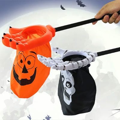 skeleton-trick-or-treat-bag skeleton-trick-or-treat-bag