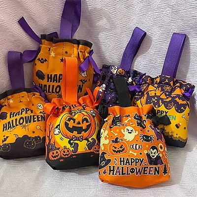halloween-drawstring-bags halloween-drawstring-bags